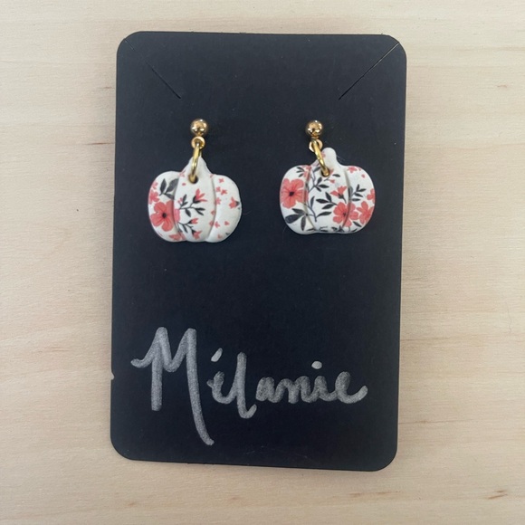 Pumpkin flower handmade polymer clay earrings - Picture 1 of 1